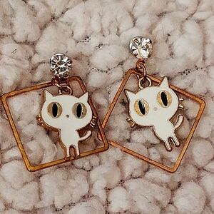 💖Cute Kitty Cat Studded Earrings